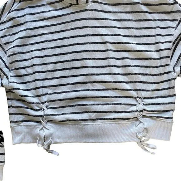 HOLLISTER California Women’s Crop Black White Striped Hooded Sweatshirt Sz S - Picture 3 of 7